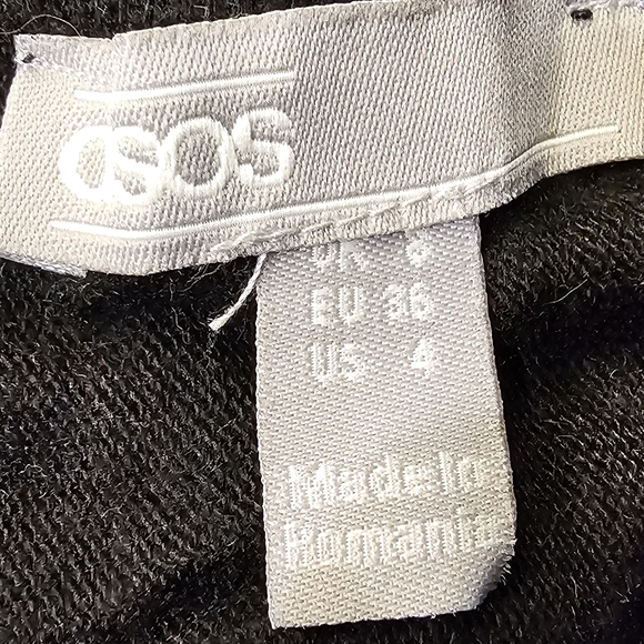 ASOS Black and White Knit Skirt in Size 4 - Picture 6 of 6